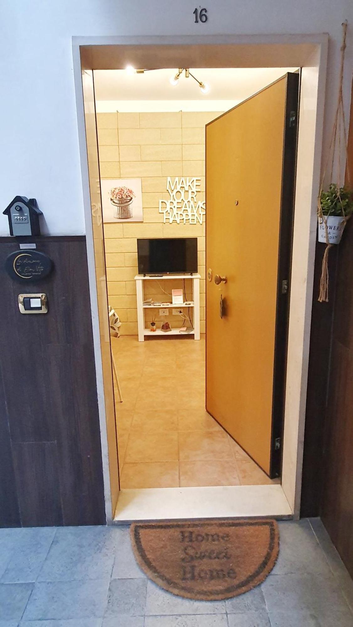 La Dimora Di Don Vito - Appartamento Confortevole Bari Dış mekan fotoğraf